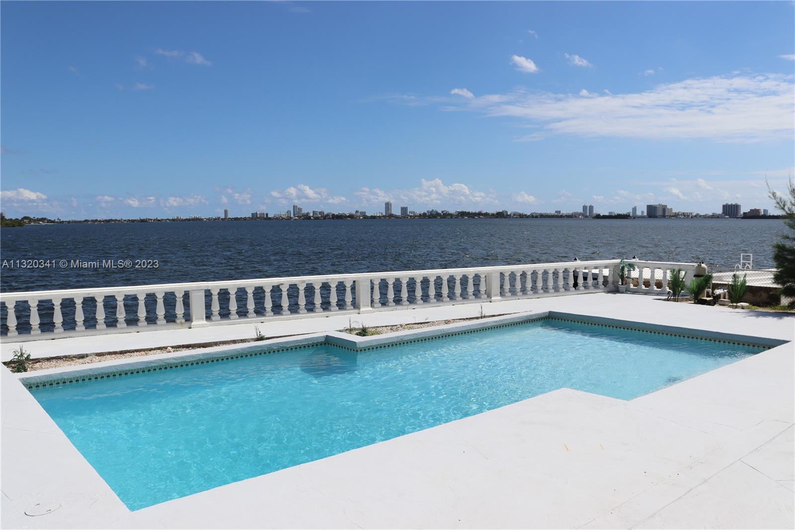 Photo of 10875 N Bayshore Dr in Miami, FL
