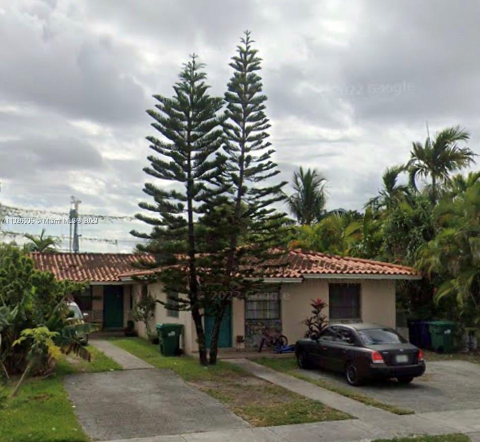 Photo of 10722 SW 6th St in Sweetwater, FL