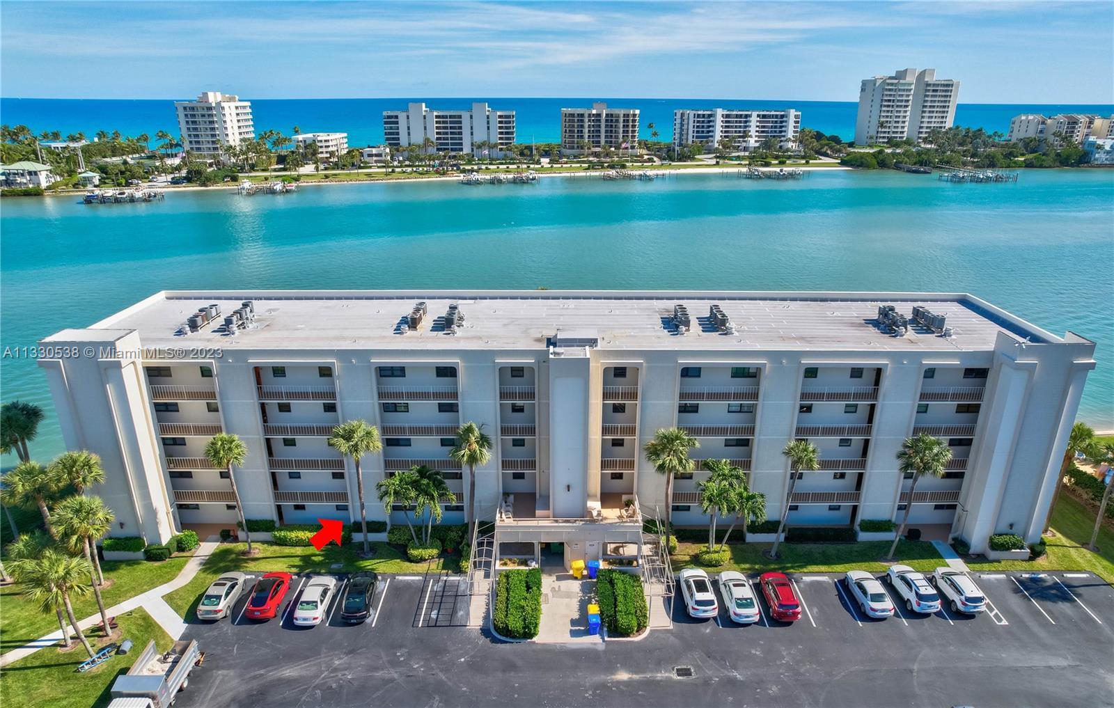 Live the South Florida lifestyle while enjoying gorgeous breathtaking views of the crystal blue Intr