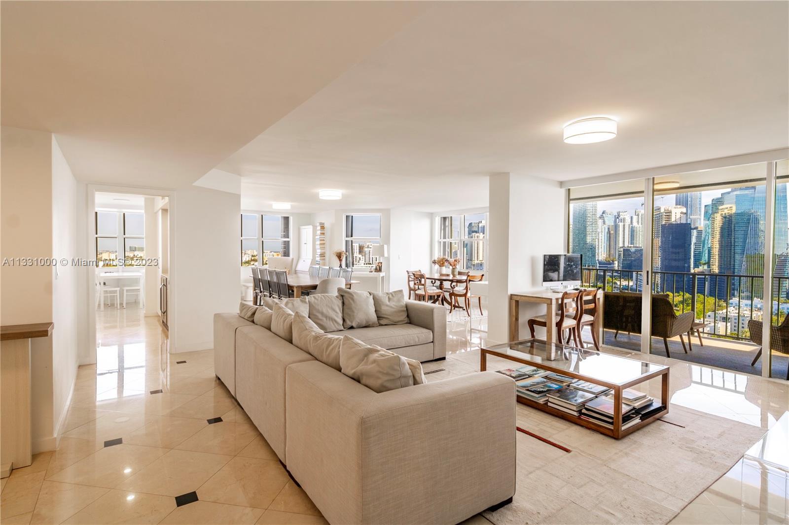 Stunning oversized 4 bedroom home in the sky, with panoramic views of the Biscayne Bay and Brickell 
