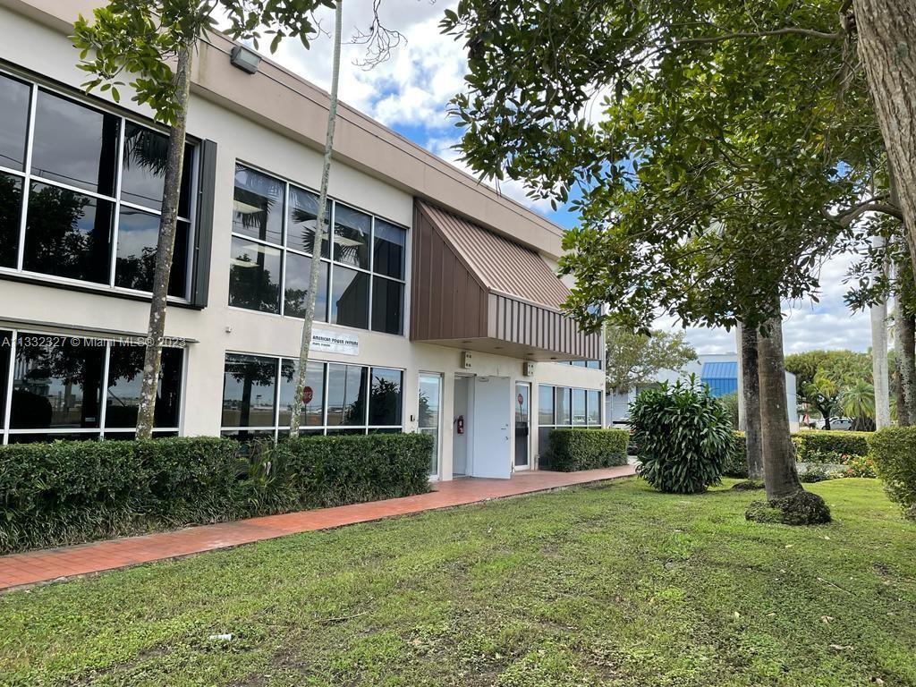 Photo of 14250 SW 136th St #2 in Miami, FL