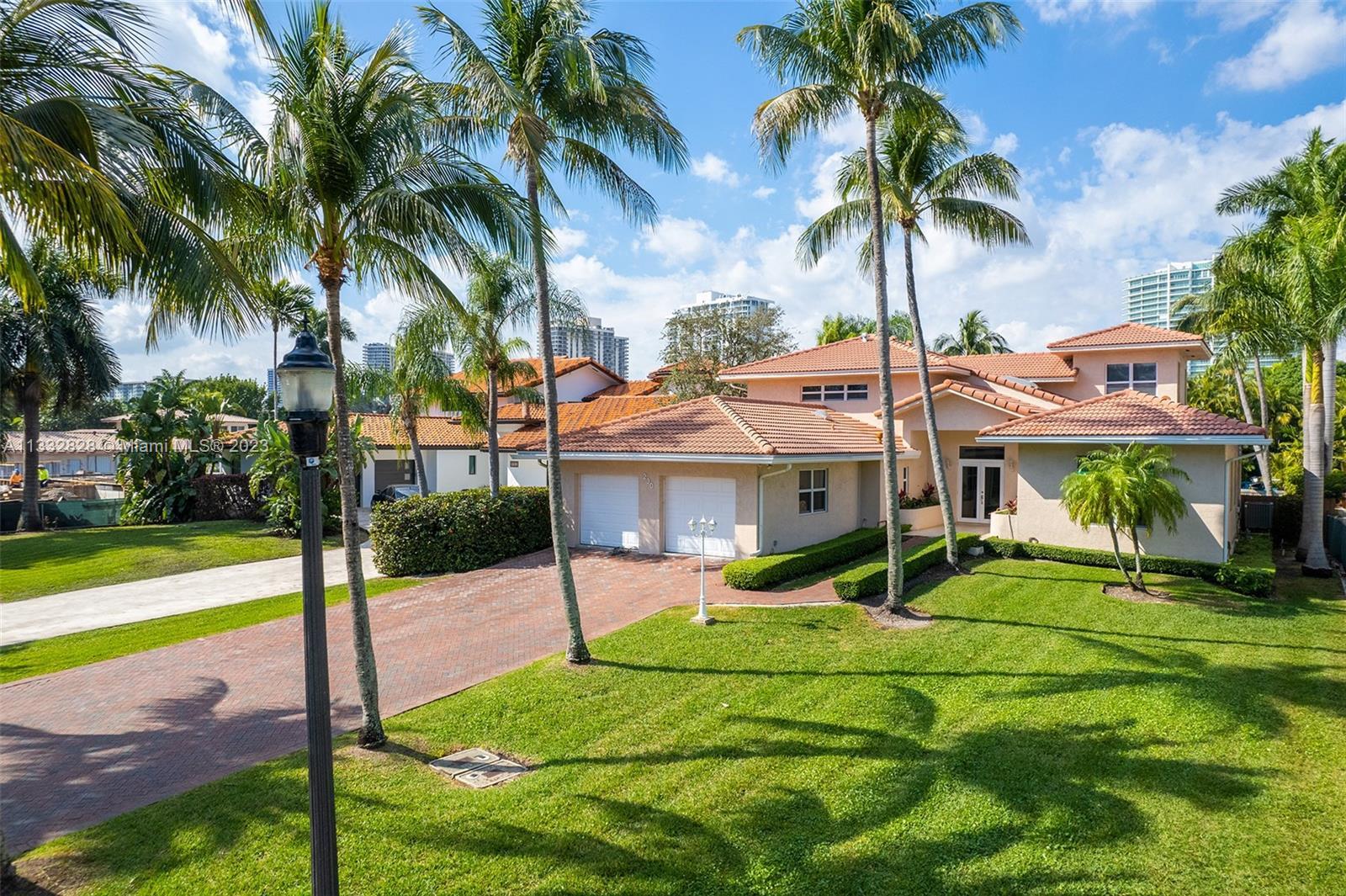 Photo of 230 Golden Beach Dr in Golden Beach, FL