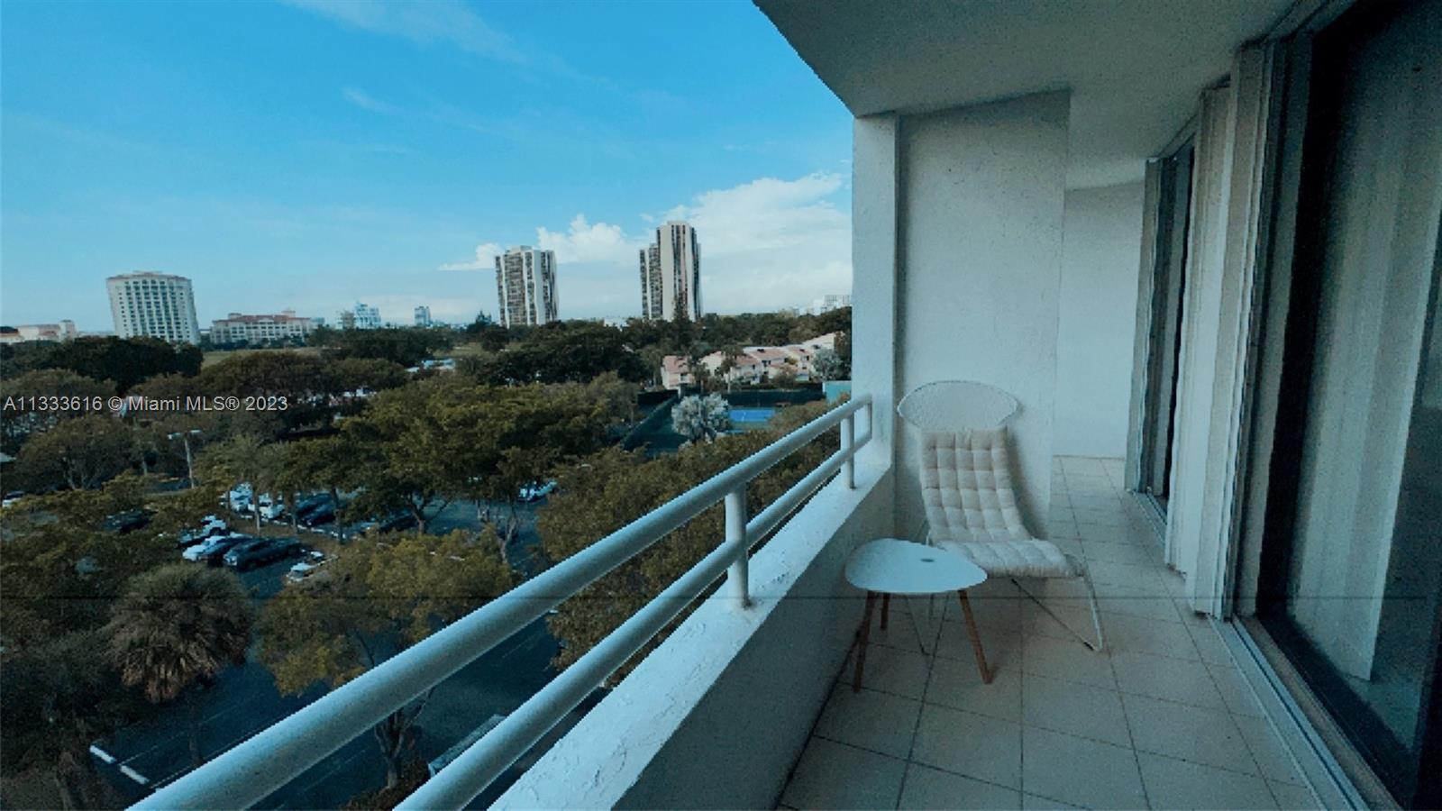 Photo of 20225 NE 34th Ct #617 in Aventura, FL