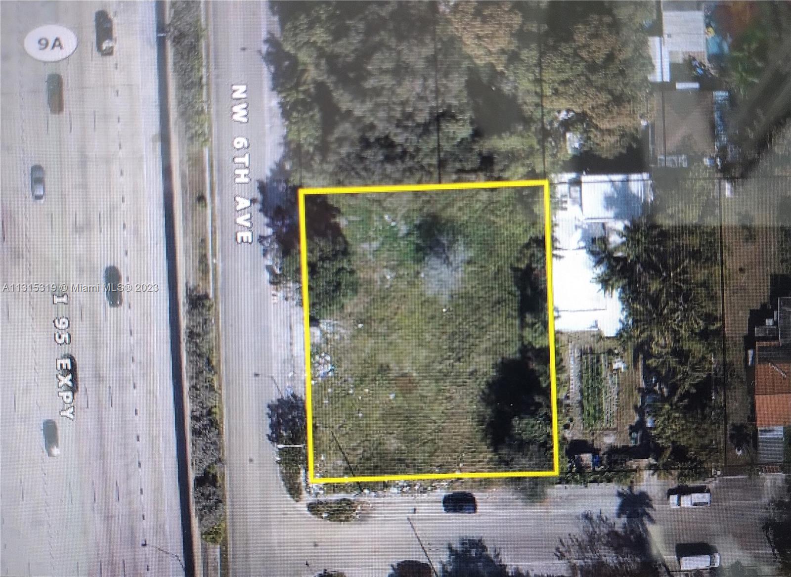 Photo of 595 NW 52nd St in Miami, FL