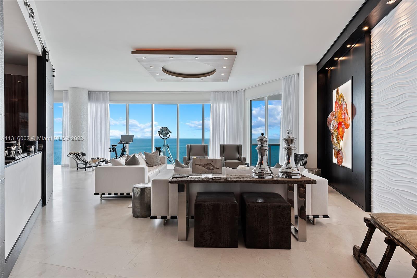 Photo of 2711 S Ocean Dr #4005 in Hollywood, FL