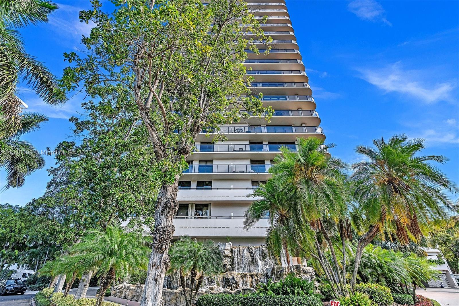 Photo of 19667 Turnberry Wy #11D in Aventura, FL