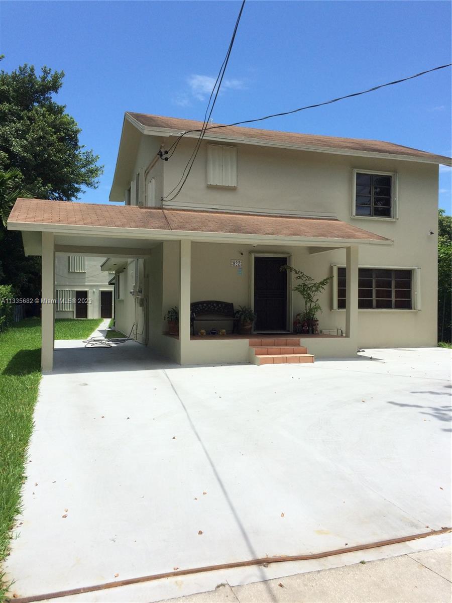 Photo of 925 SW 15th Ave in Miami, FL