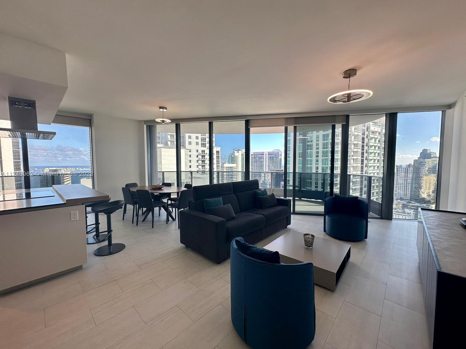Photo of 1000 Brickell Plz #4001 in Miami, FL