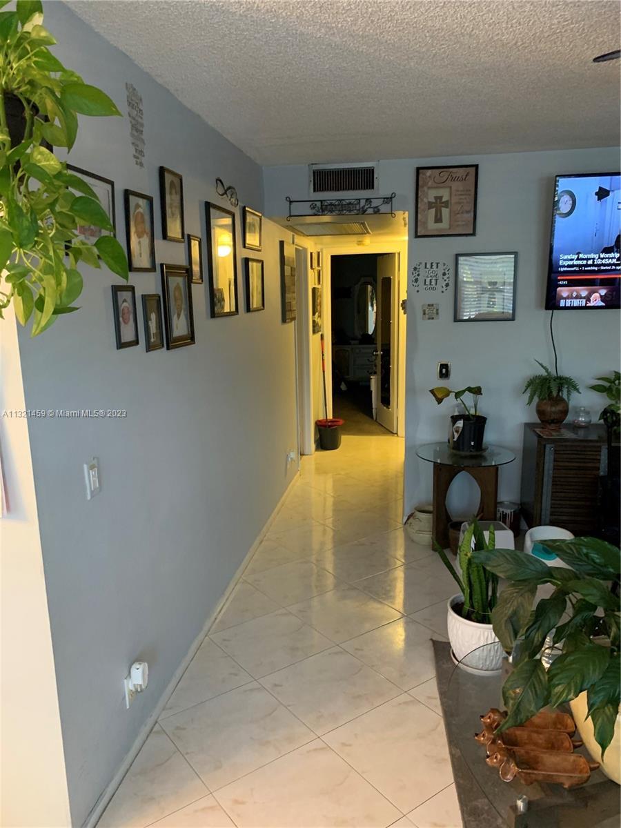 Photo of 13250 SW 4th Ct #207G in Pembroke Pines, FL