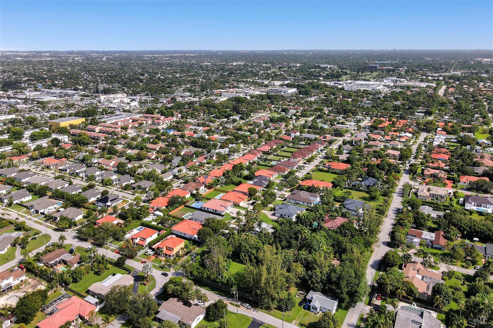 Photo of 17391 SW 92 Ct in Palmetto Bay, FL