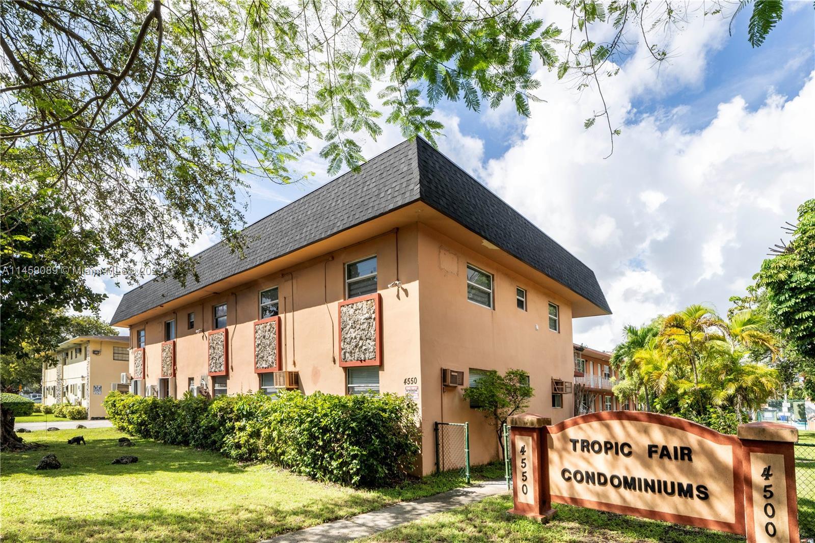 Photo of 4550 Ludlam Rd #20 in Miami, FL