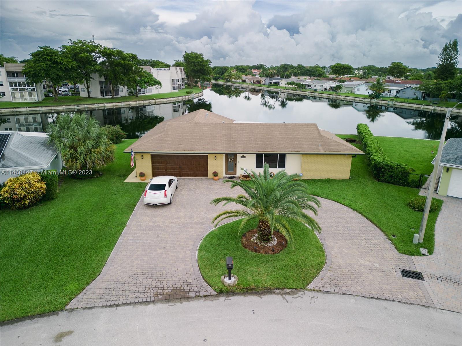 Photo of 9501 NW 67th St in Tamarac, FL
