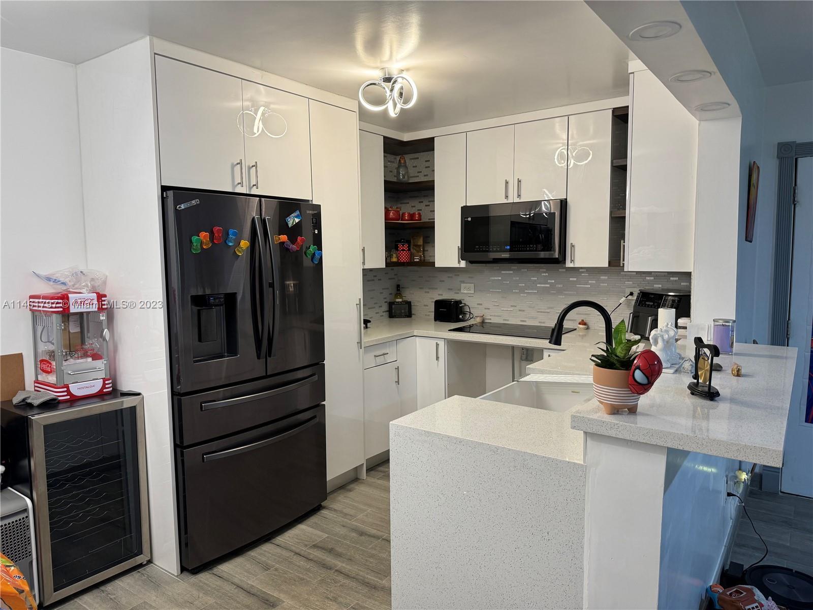 Photo of 9491 S Palm Cir S #104 in Pembroke Pines, FL