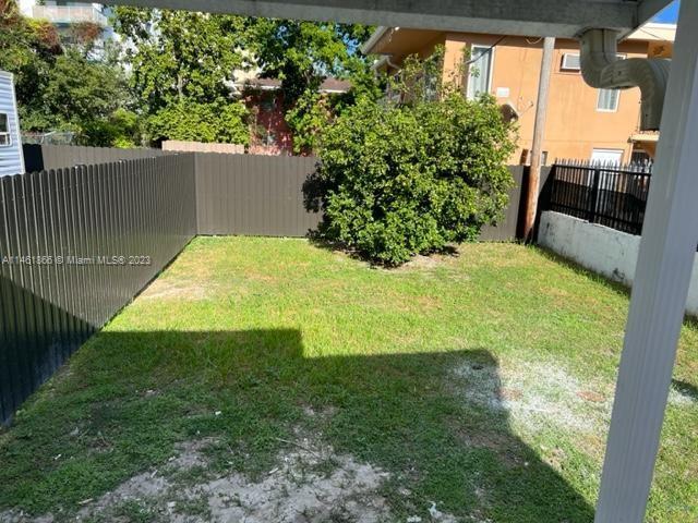 Photo of 127 Sw 7 in Miami, FL