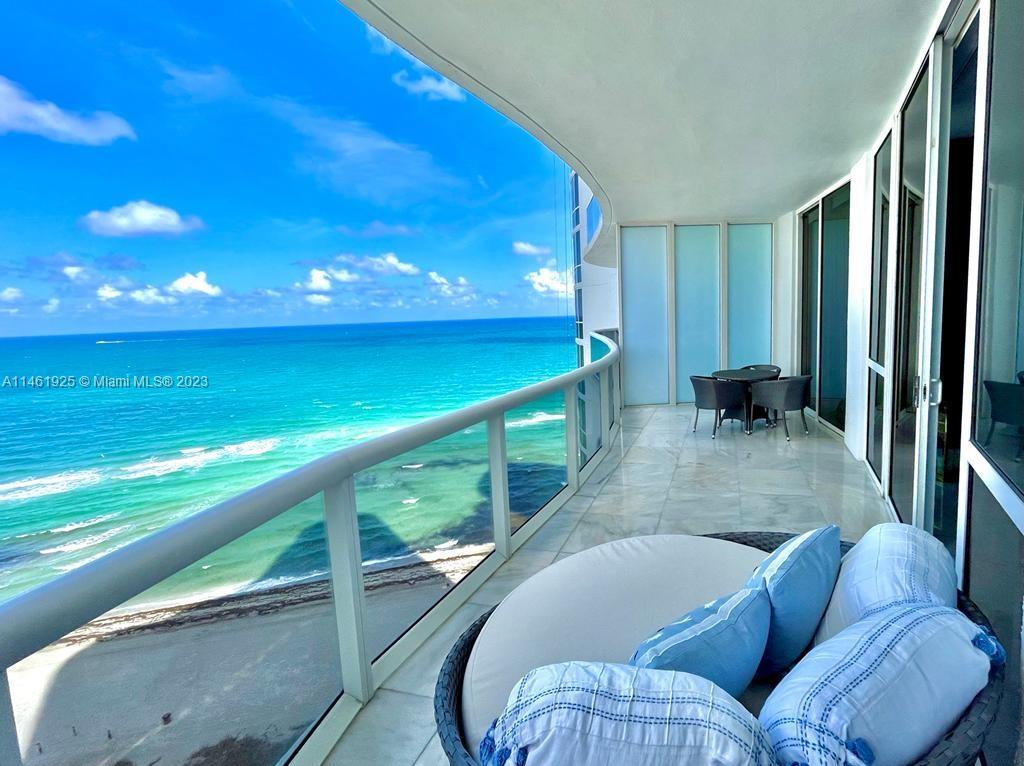 FLAWLESS 2 BDR + CONVERTED ENCLOSED DEN AS 3RD BDR / 3 FULL BTHS . STUNNING OCEAN VIEWS FROM MOST OF