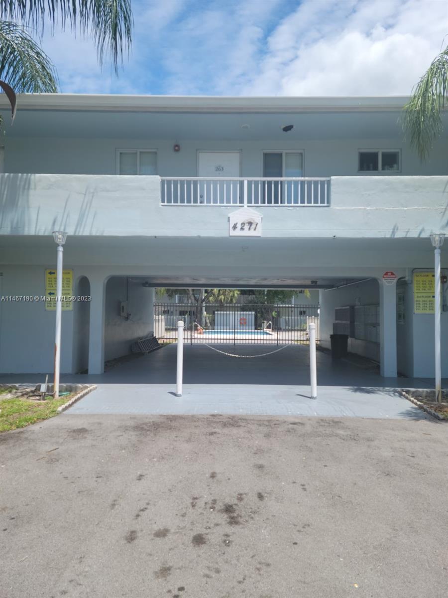Photo of 4251 NW 5th St #239 in Plantation, FL