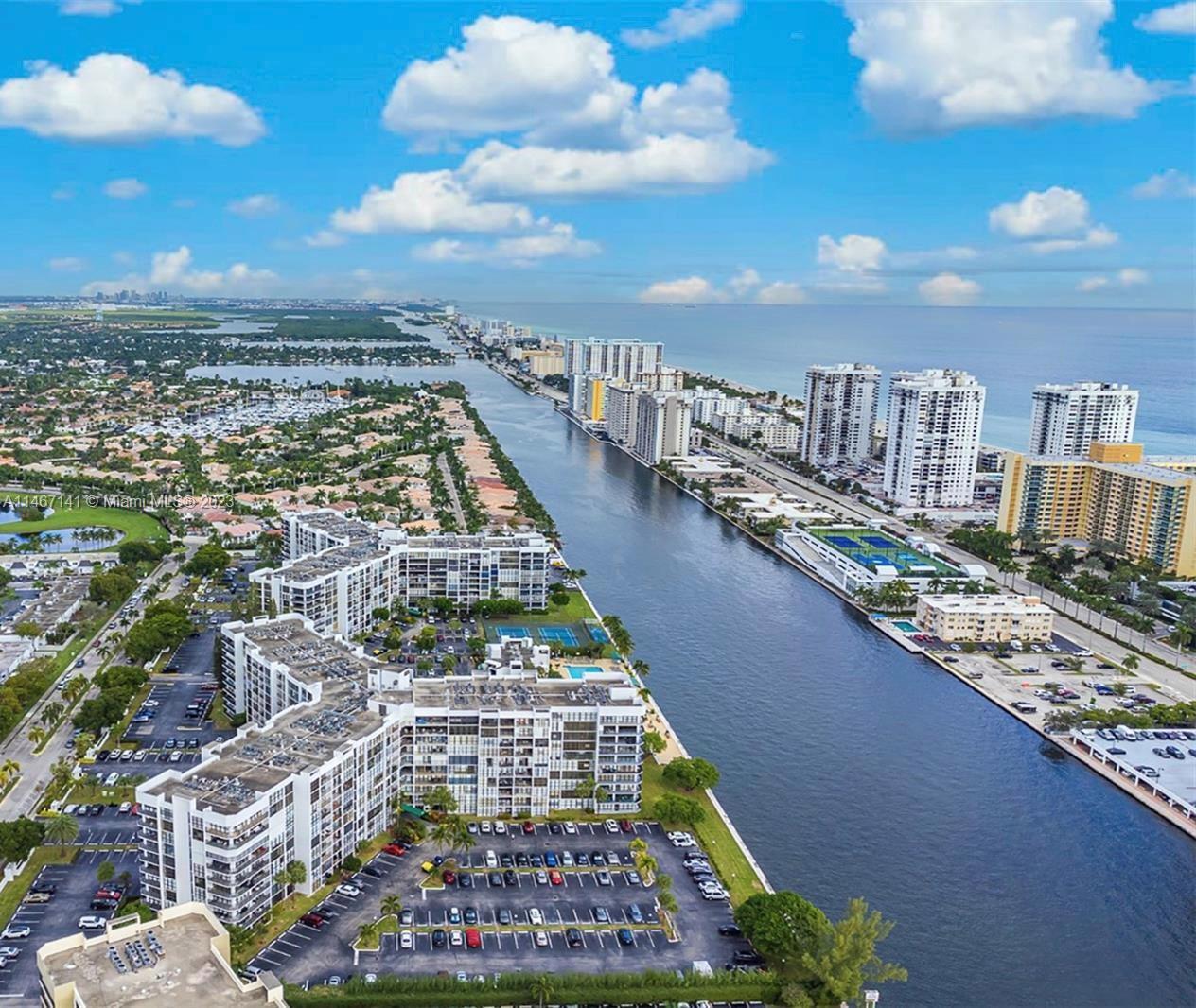 Photo of 1000 Parkview Dr #626 in Hallandale Beach, FL