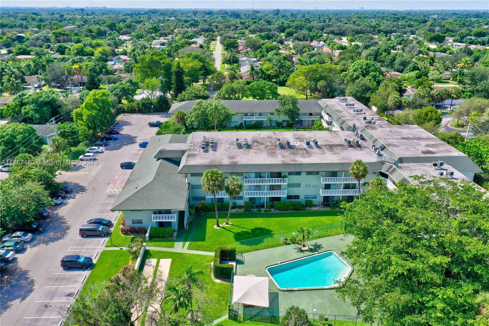 Photo of 4200 NW 3rd Ct #118 in Plantation, FL