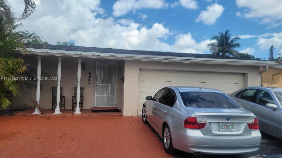 Photo of 8661 NW 24th St in Sunrise, FL