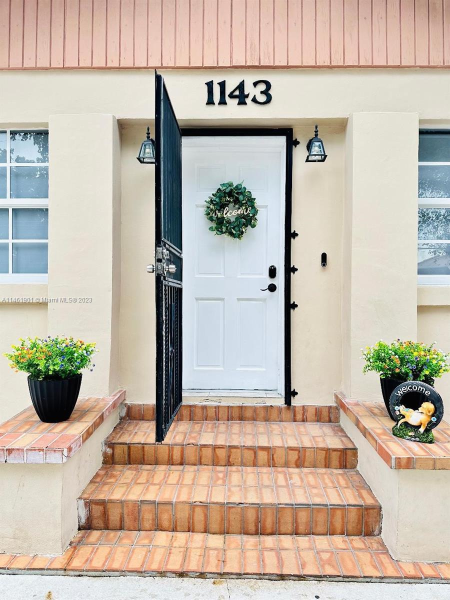 Photo of 1143 NW 6th St in Miami, FL