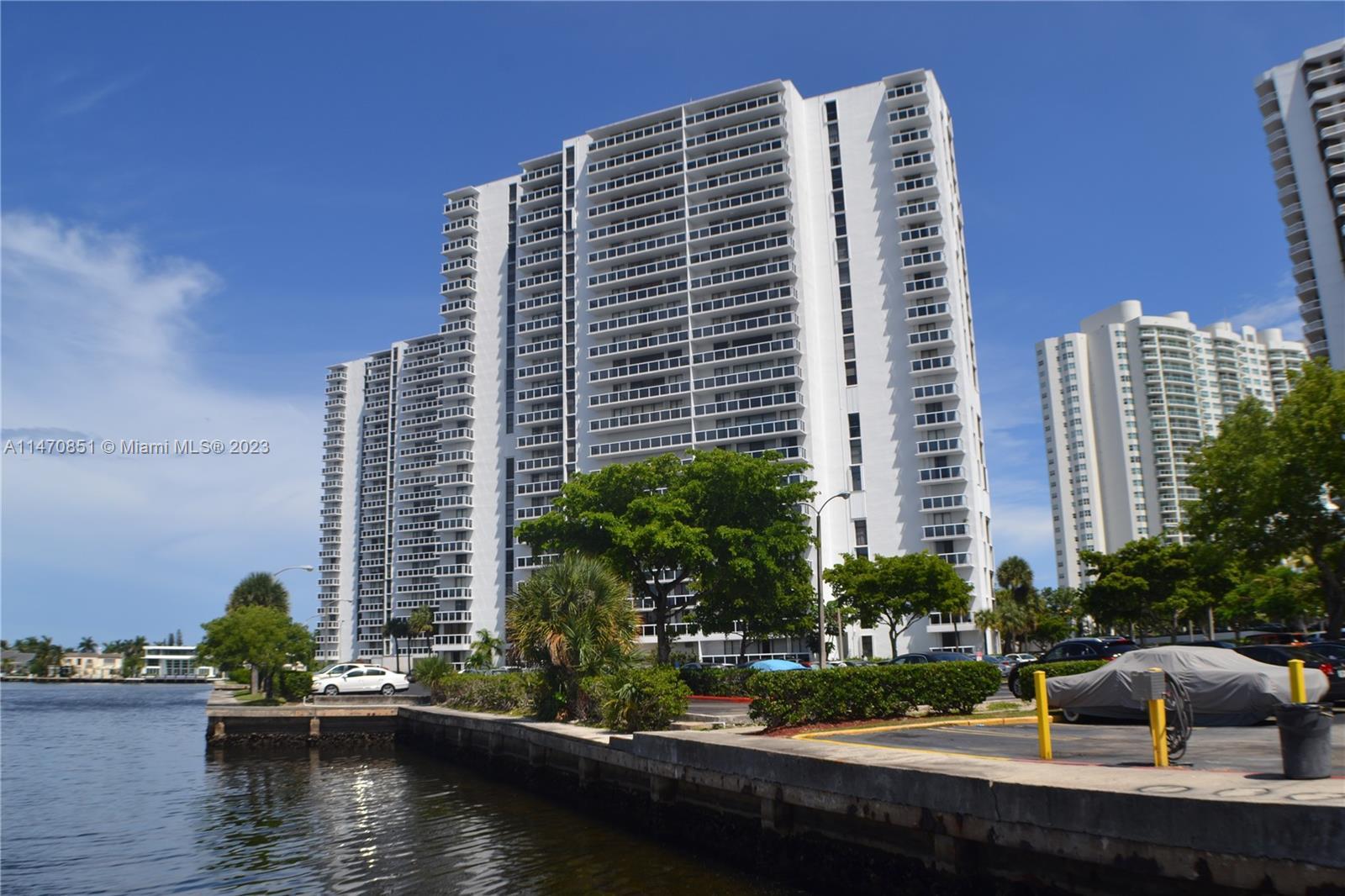 Photo of 20505 E Country Club Dr #2138 in Aventura, FL