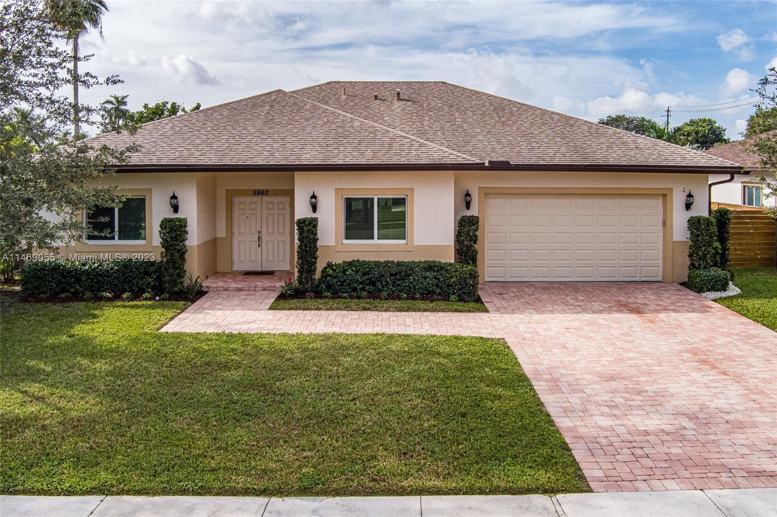 Photo of 5860 SW 17th Ct in Plantation, FL