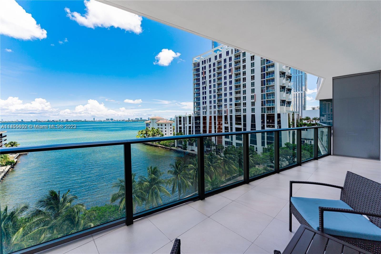Photo of 460 NE 28th St #602 in Miami, FL