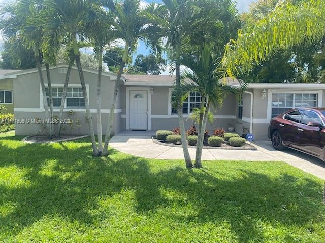 Photo of 6412 SW 19th St in Miramar, FL