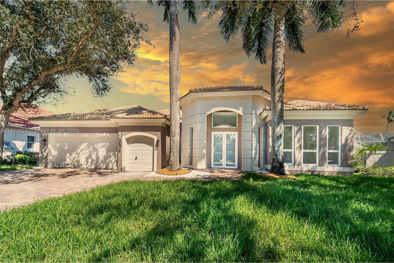 Photo of 8041 Bermuda Point Ln in Davie, FL