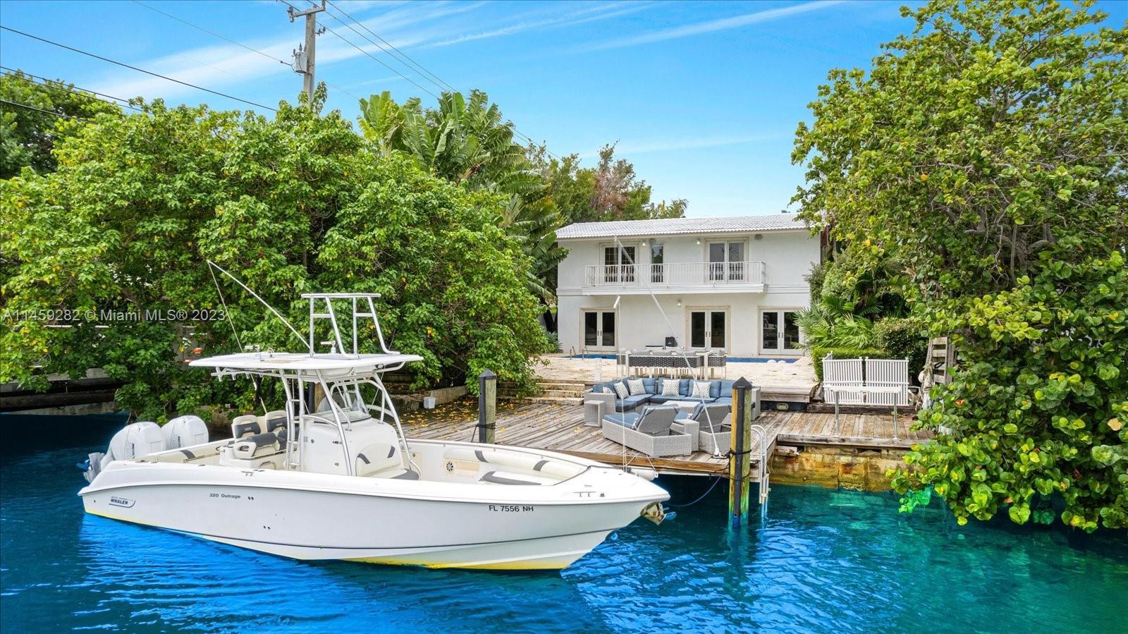 Charming waterfront Mediterranean villa on the coveted Venetian Islands offers the perfect opportuni