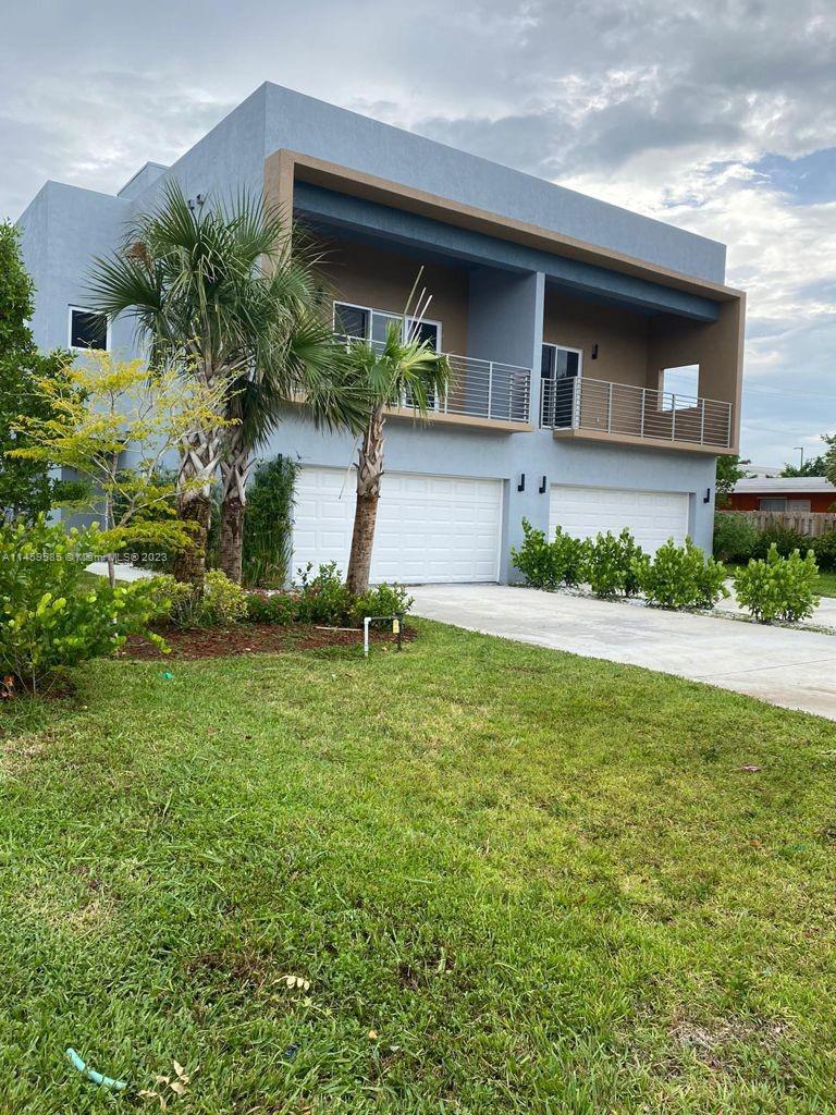 Photo of 1121 NE 23rd Ter #1121 in Pompano Beach, FL