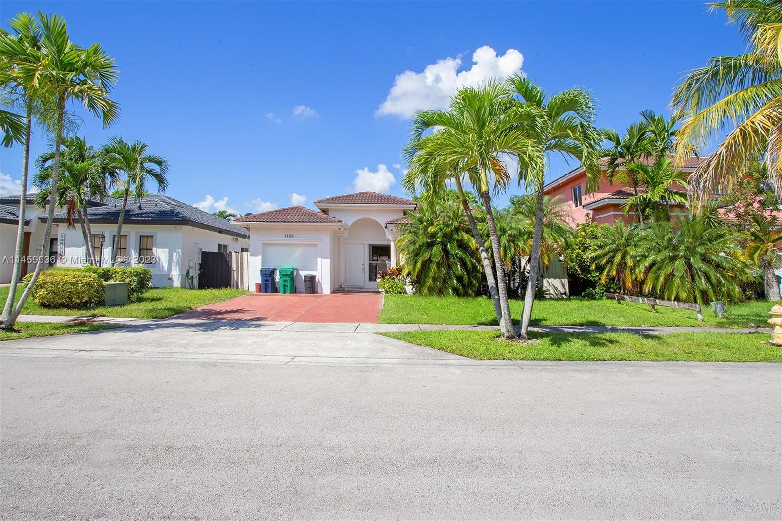 Photo of 14484 SW 158th Ct in Miami, FL