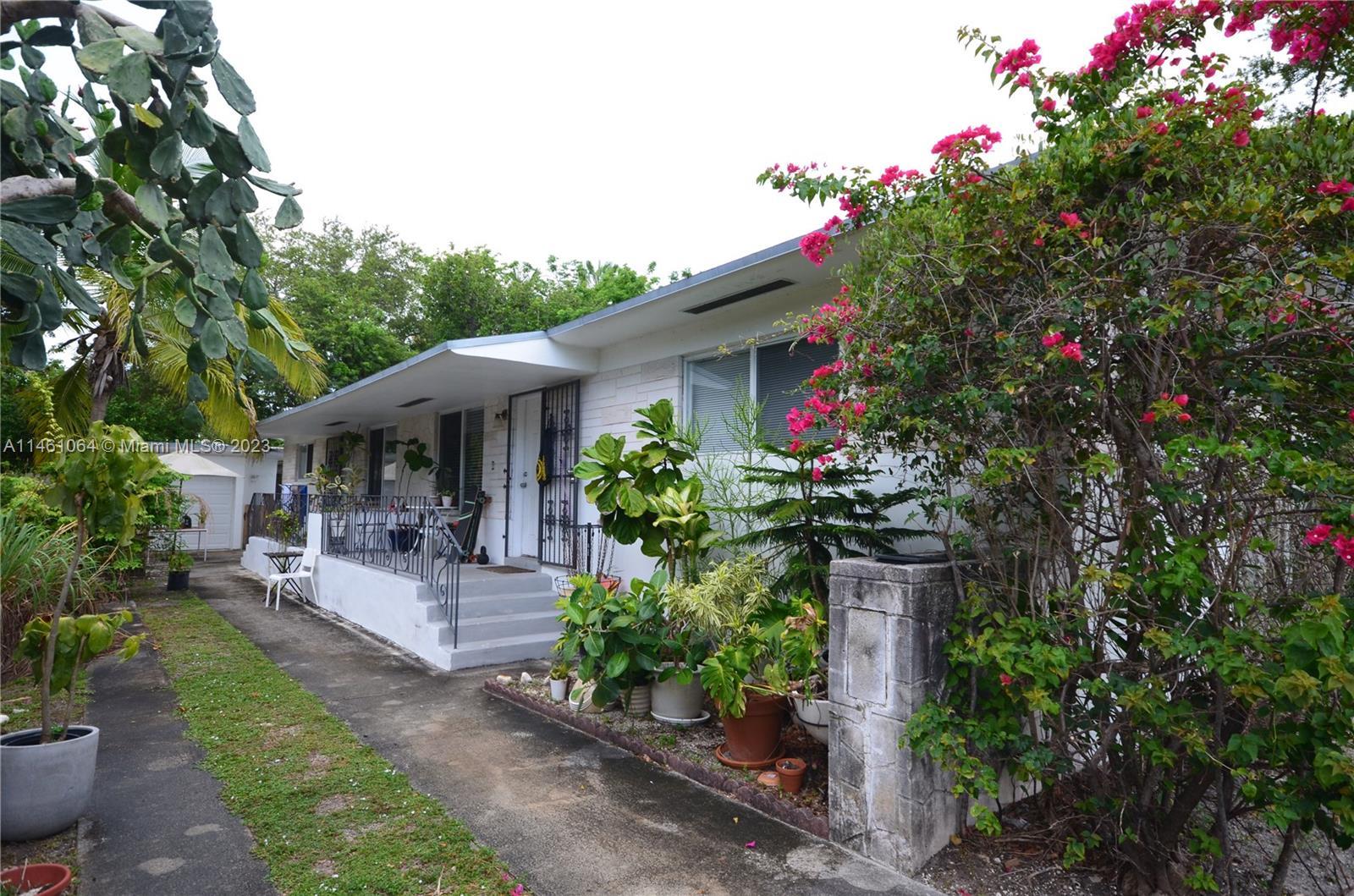 Photo of 548 NE 66th St in Miami, FL