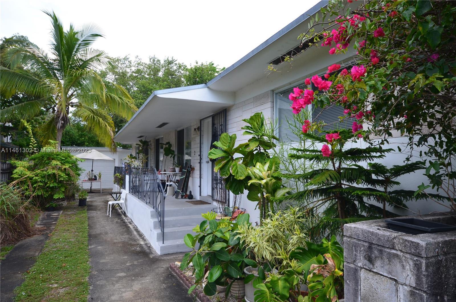 Photo of 548 NE 66th St in Miami, FL
