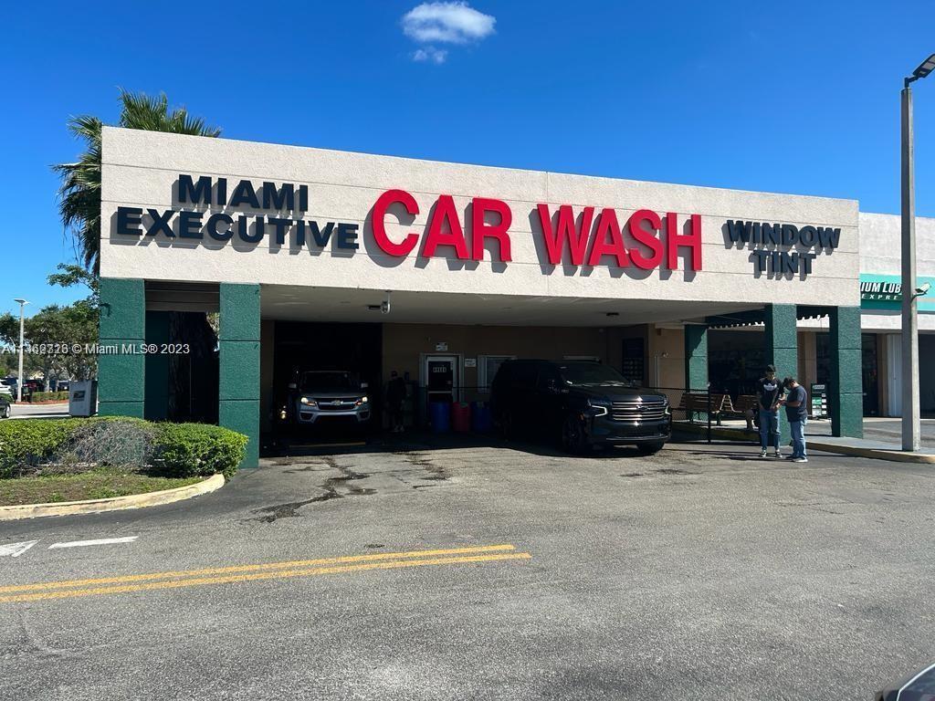 Photo of 13501 SW 137 Ave in Miami, FL