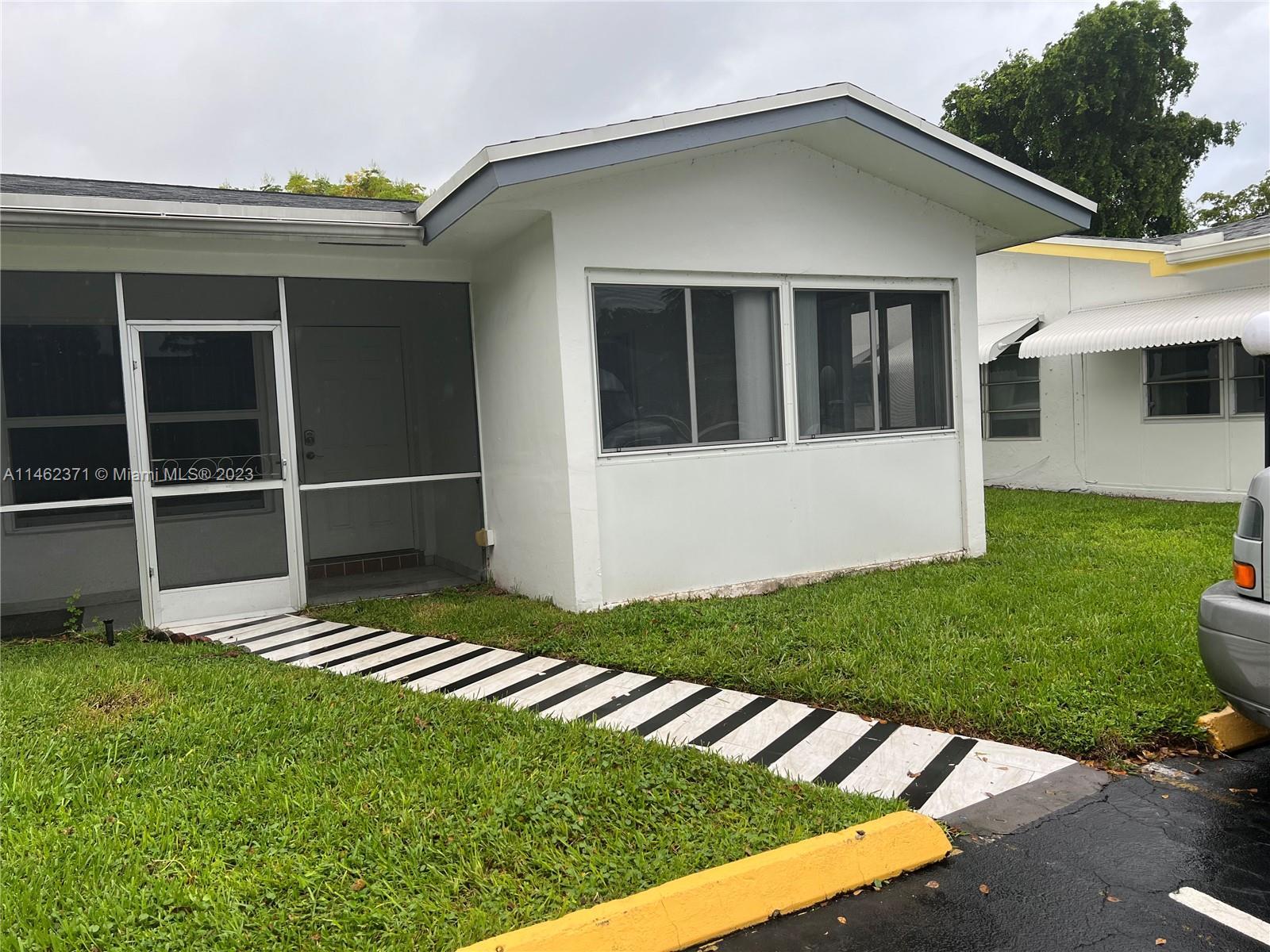 Photo of 1047 NW 83rd Ave in Plantation, FL