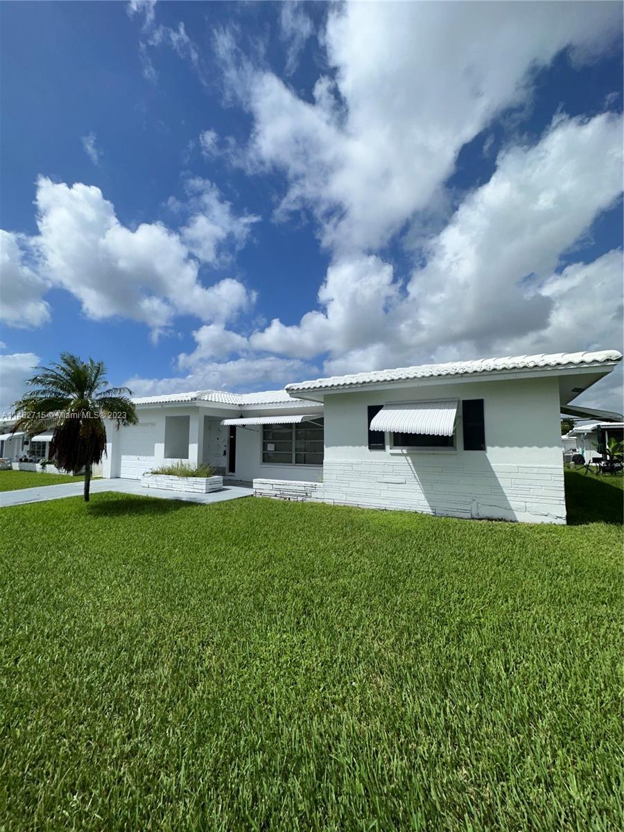 Photo of 8203 NW 59th Ct in Tamarac, FL