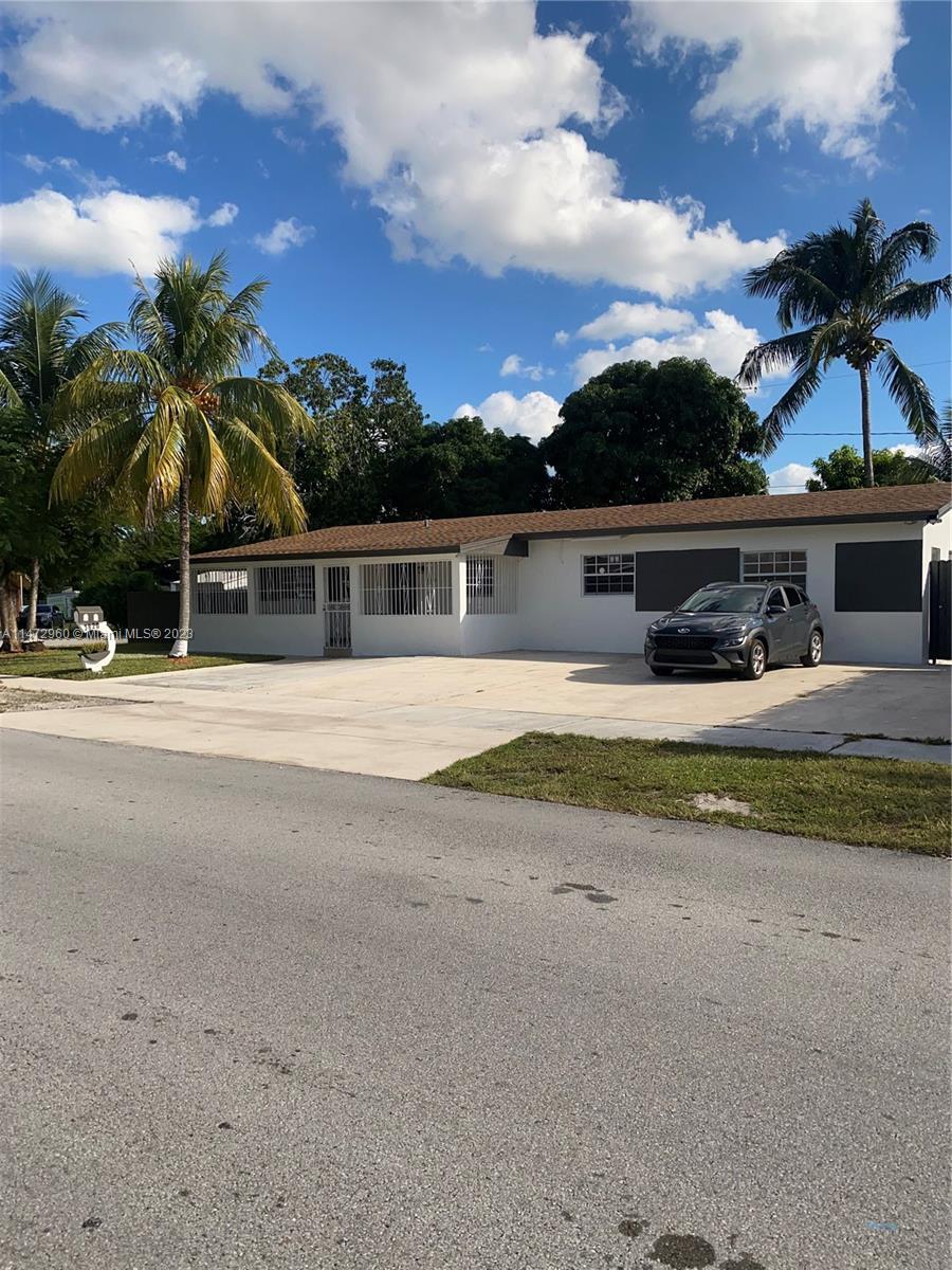 Photo of 3820 NW 171st St in Miami Gardens, FL