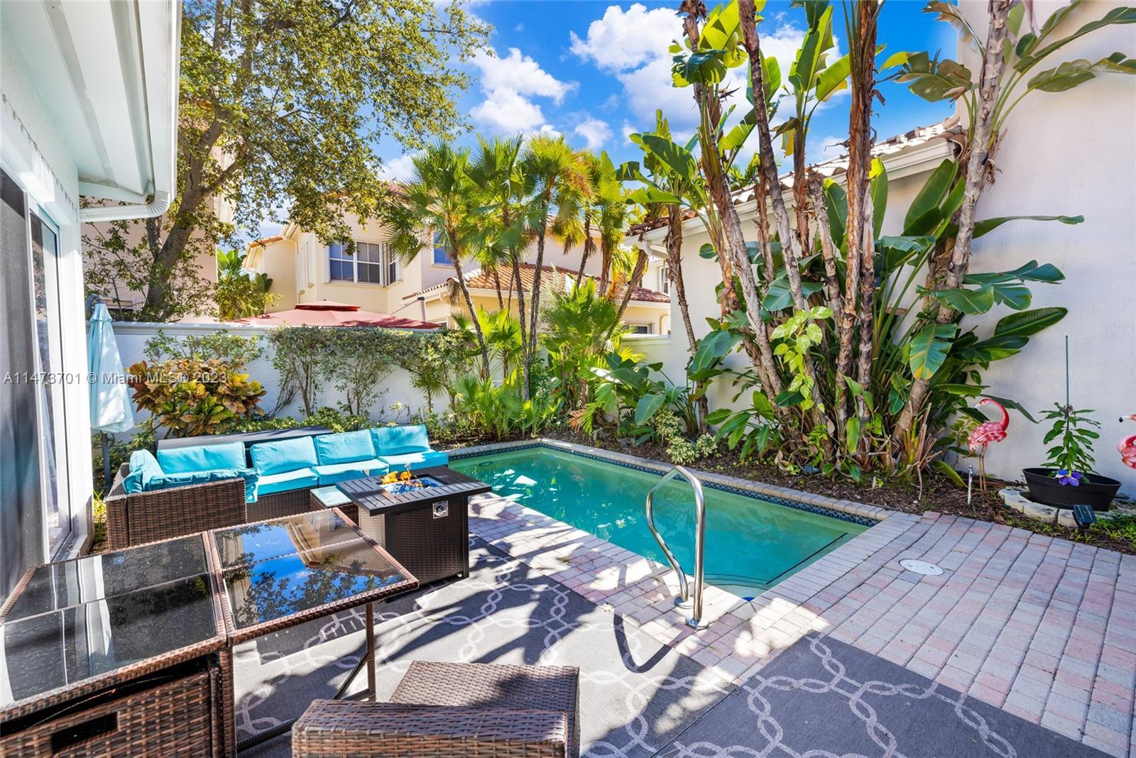 Photo of 1437 Mariner Wy in Hollywood, FL