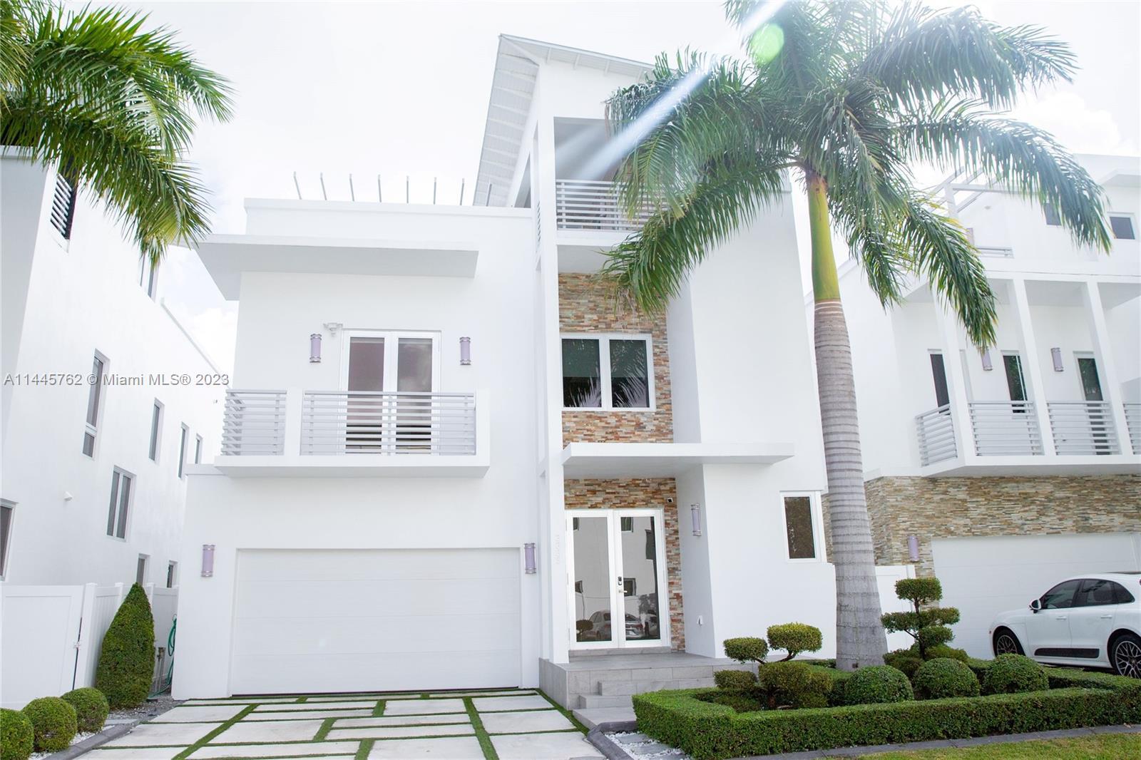 Photo of 3335 NW 82nd Ct in Doral, FL