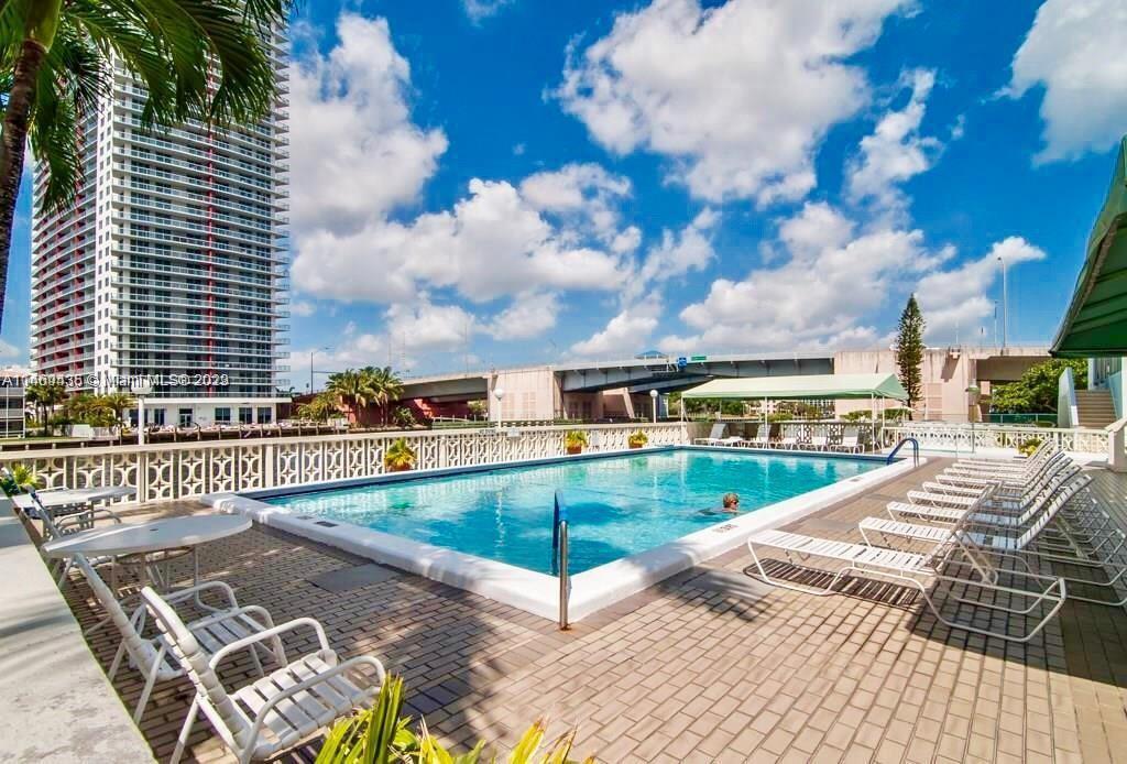 Photo of 1817 S Ocean Dr #PH25 in Hallandale Beach, FL