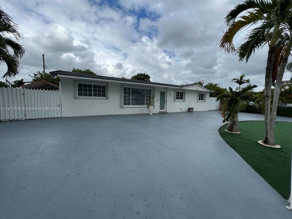 Photo of 5021 NW 179th Ter in Miami Gardens, FL