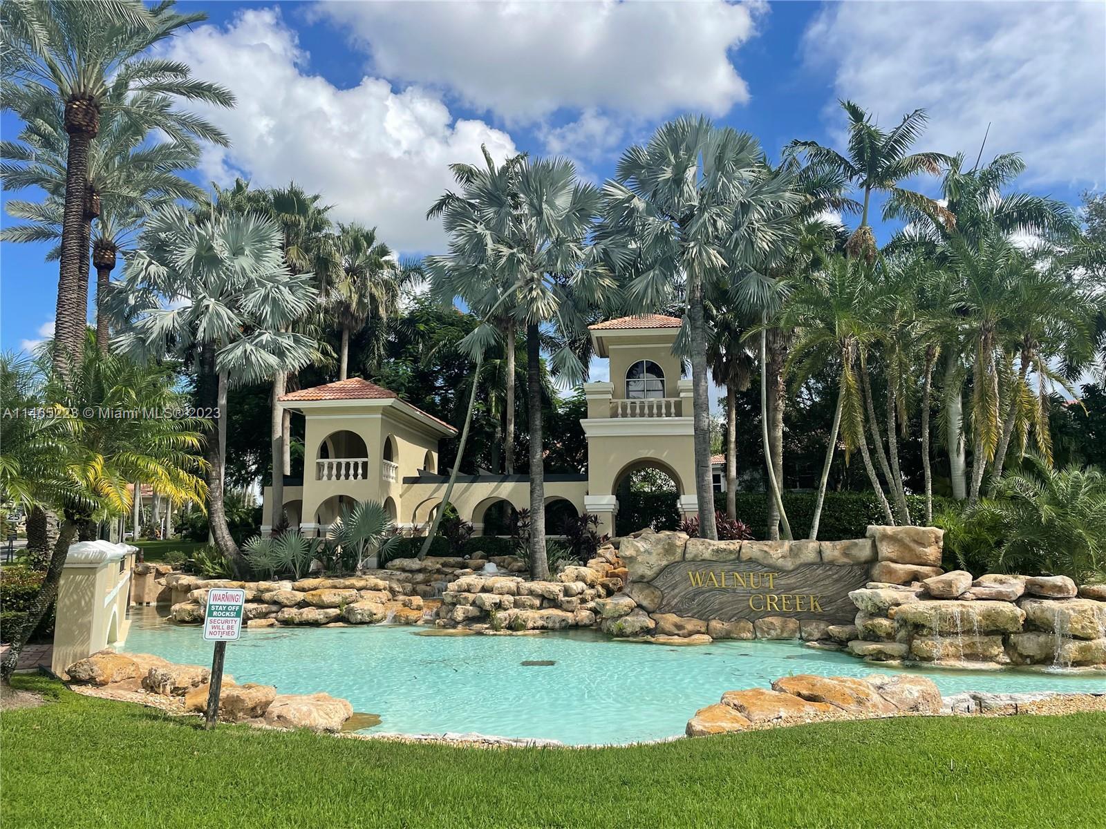 Photo of 7542 NW 23rd St in Pembroke Pines, FL