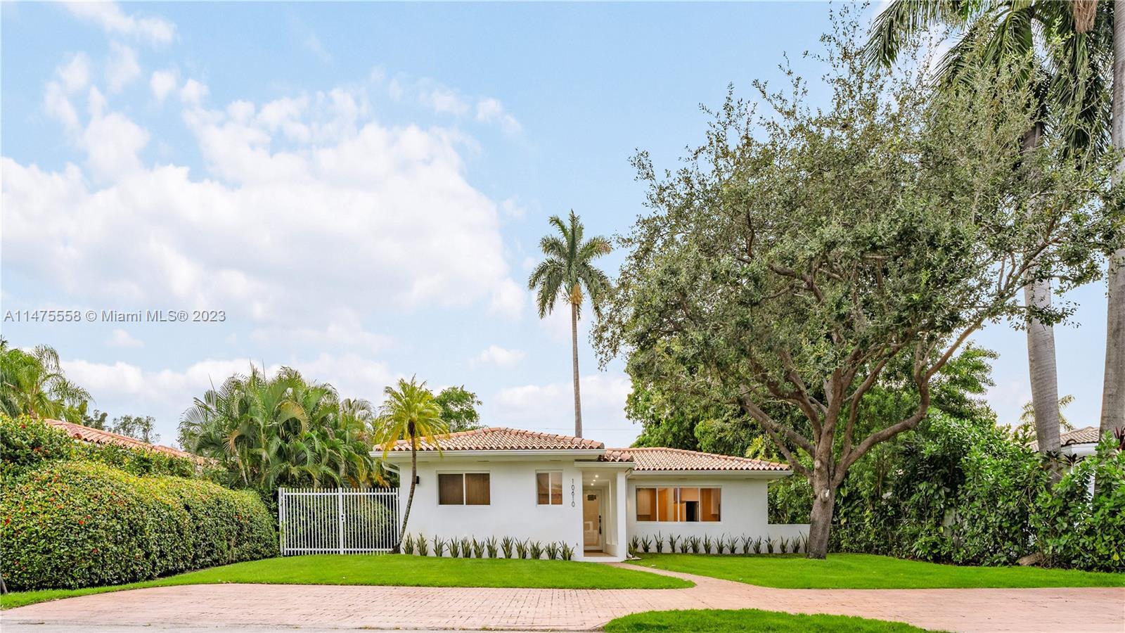 Photo of 10610 NE 10th Pl in Miami Shores, FL