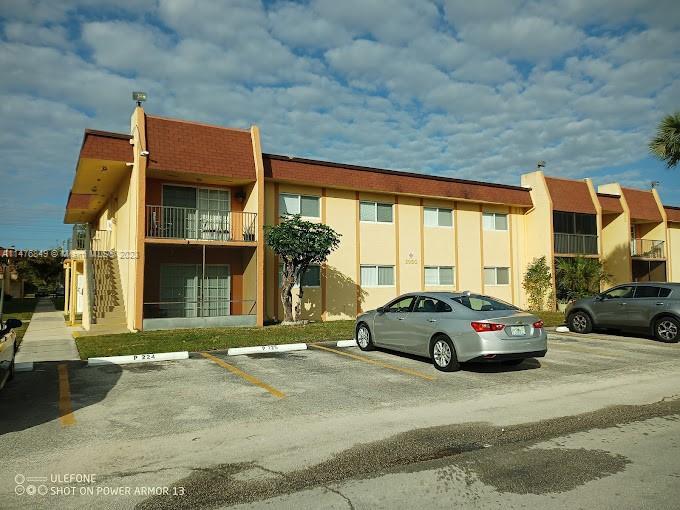 Photo of 2952 NW 55th Ave #2D in Lauderhill, FL