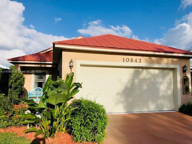 Photo of 10643 SE Rosemarie Ct in Hobe Sound, FL