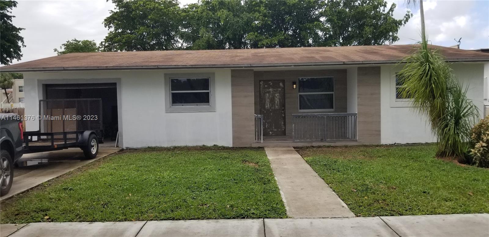 Photo of 3801 NW 78th Ave in Davie, FL