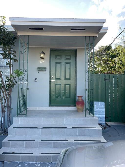 Photo of 610 SW 16th Ave in Miami, FL
