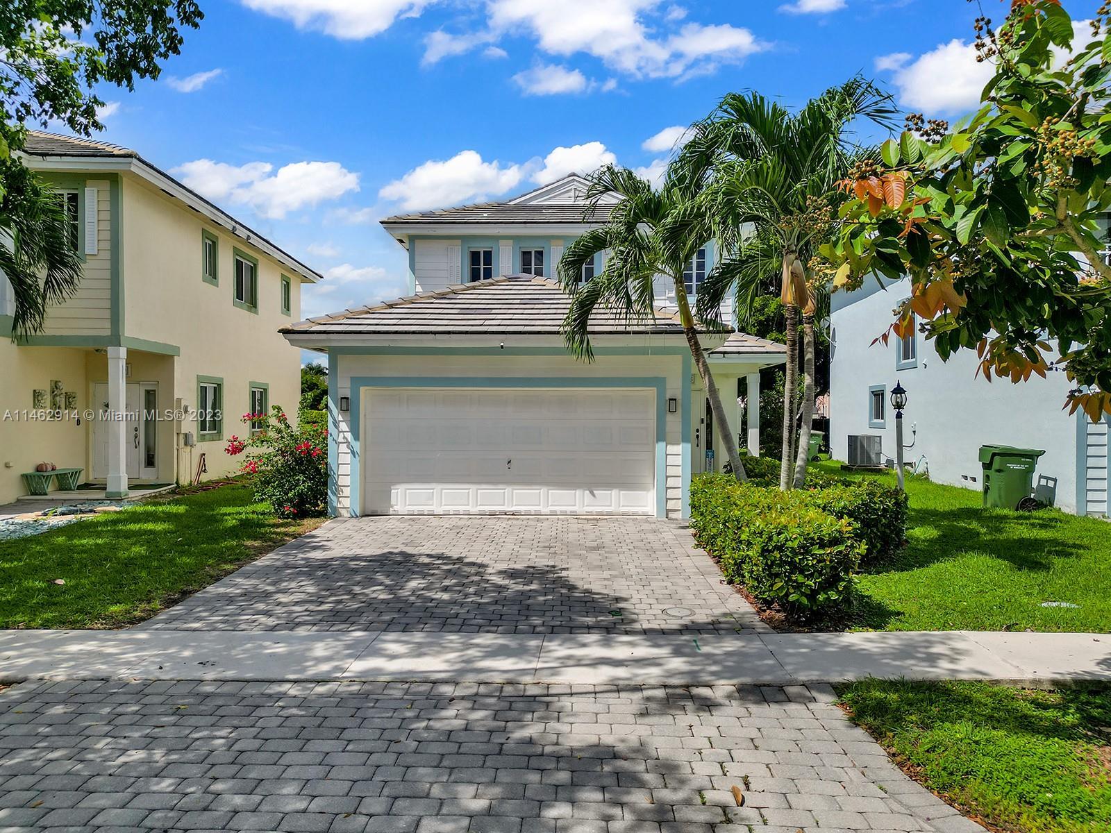 Photo of 336 NE 31st Ave in Homestead, FL