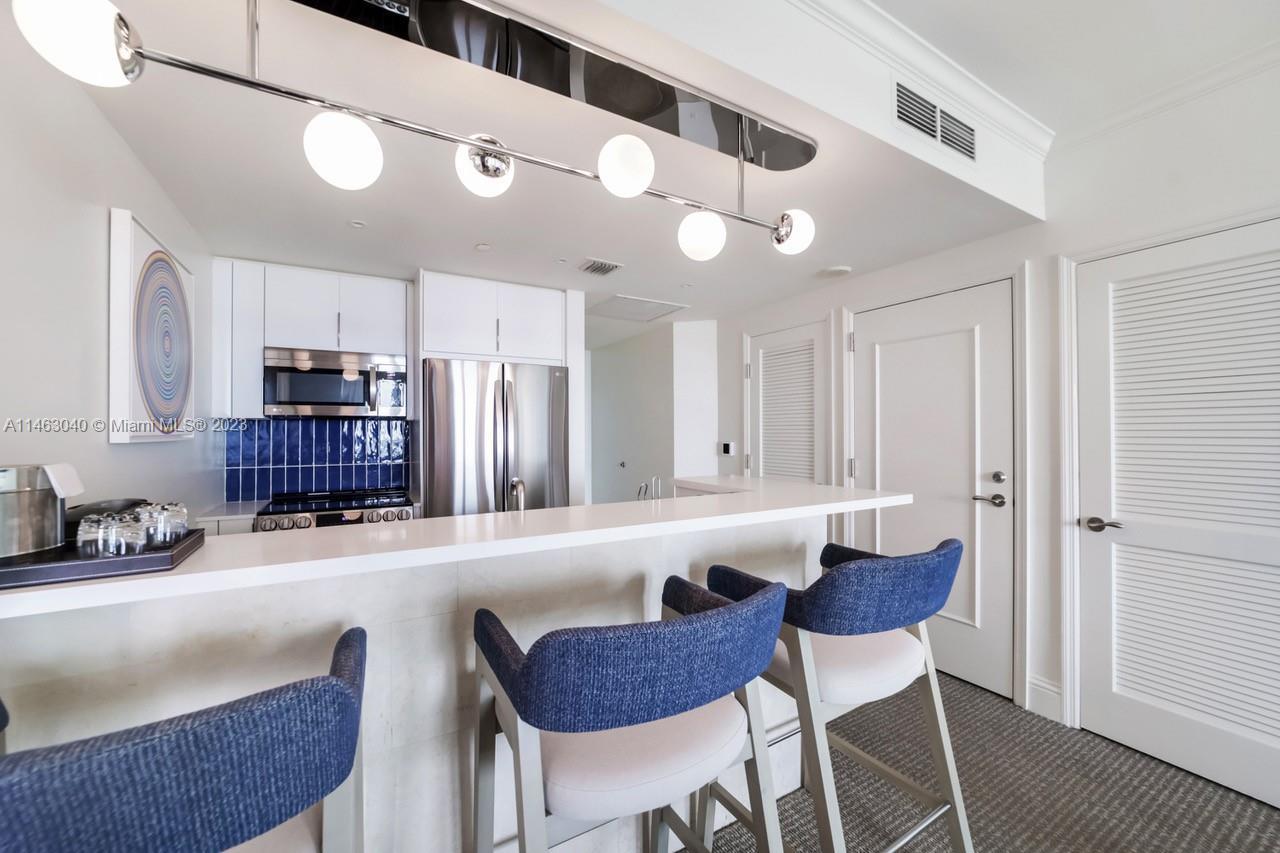 Own a One Bedroom Two Bathrooms at The Iconic Fontainebleau Tresor. This asset has an amazing panora